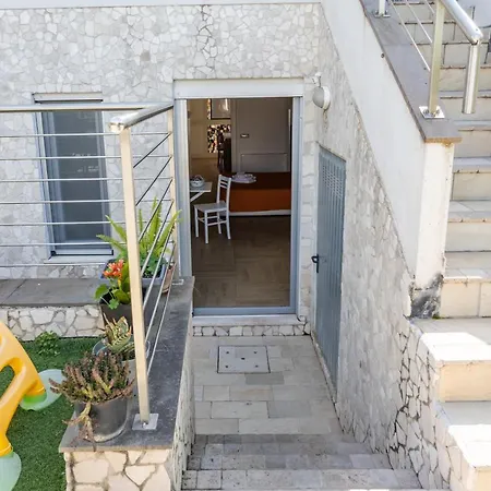 5 Pers Parcheggio Apartment