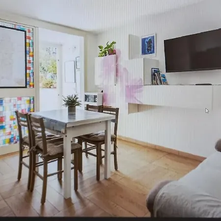 Apartment 5 Pers
